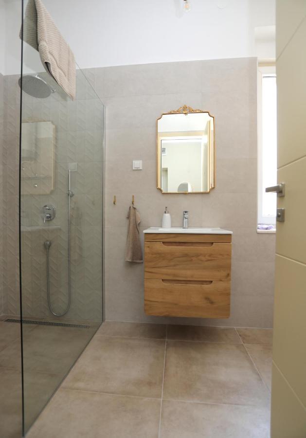Apartman Kamala Pula Extérieur photo