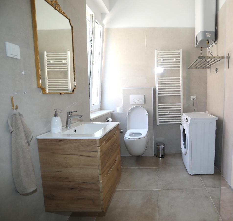 Apartman Kamala Pula Extérieur photo