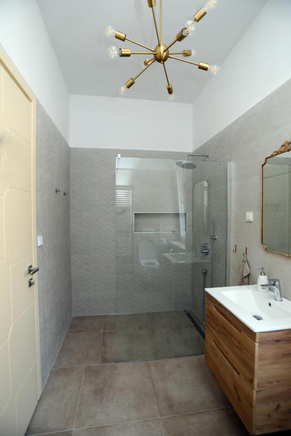 Apartman Kamala Pula Extérieur photo